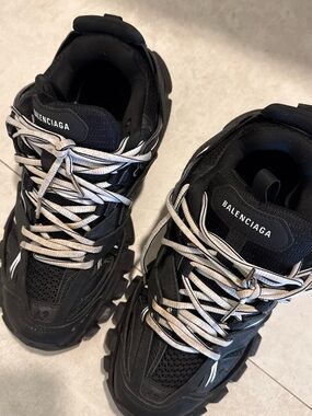 Balenciaga Kids Black Sneakers with White Laces